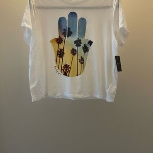 Lucky brand size M crop T